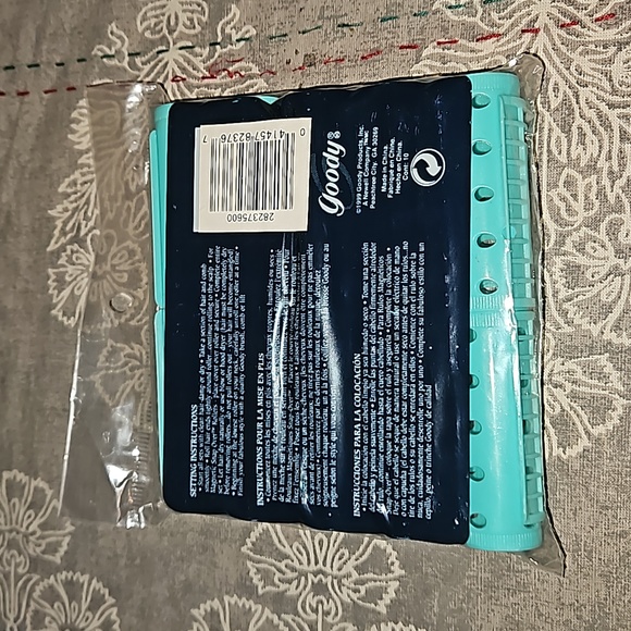 NOS | 1999 Vintage Goody Brand Large 10 Piece Magnetic Rollers - Picture 3 of 4